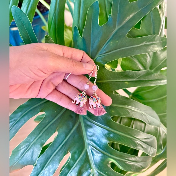 Amethyst ~ Elephant earrings - Picture 3 of 3